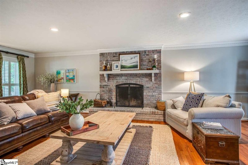 Property image 2 at 9 STATEN Lane, Taylors, SC 29687