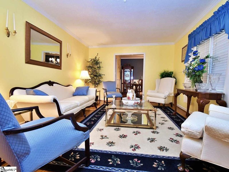 Property image 2 at 13 Thames Drive, Taylors, SC 29687