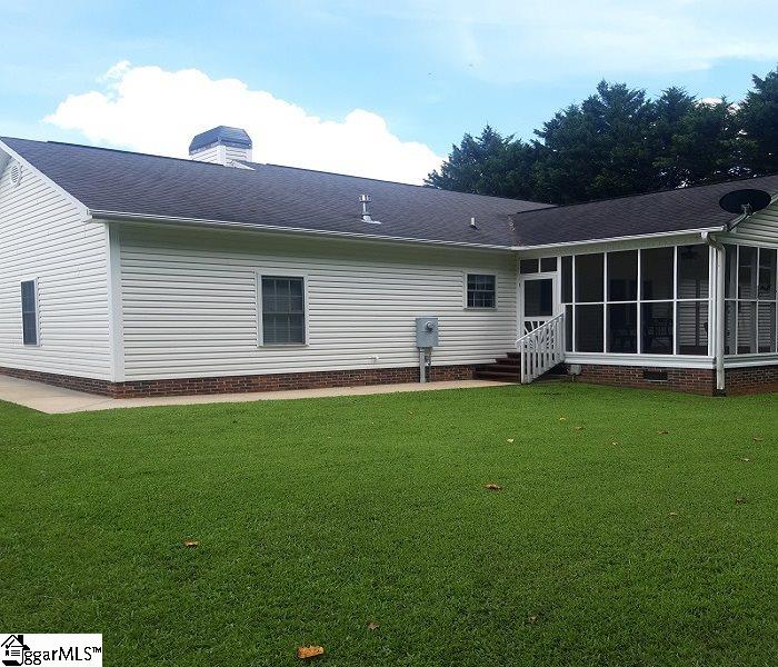 Property image 3 at 305 Patio Road, Easley, SC 29642