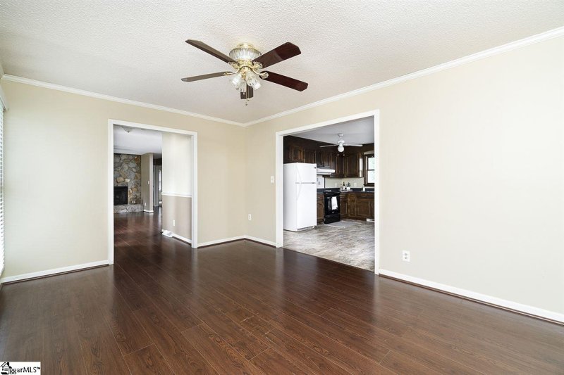 Property image 5 at 100 Stonehenge Court, Taylors, SC 29687