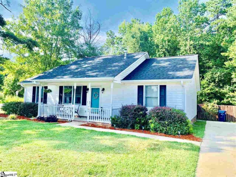 Property image 2 at 301 timberwood Drive, Woodruff, SC 29388