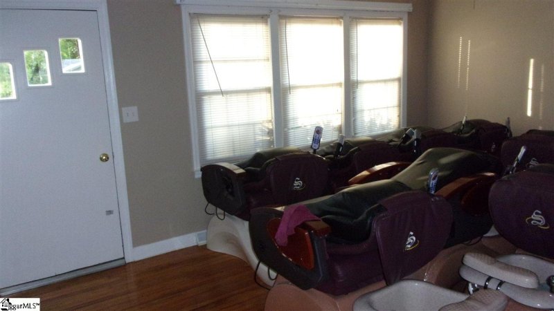 Property image 5 at 209 Sylvia Road, Easley, SC 29642