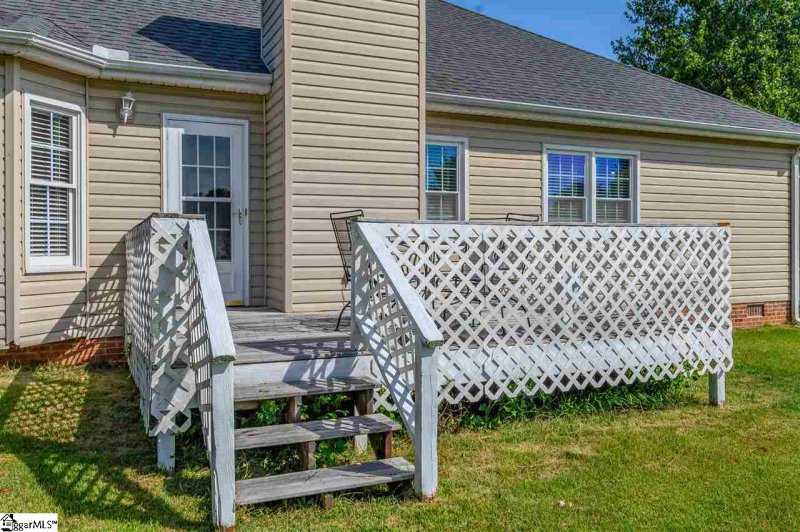 Property image 4 at 6 Duck Pond Lane, Fountain Inn, SC 29664