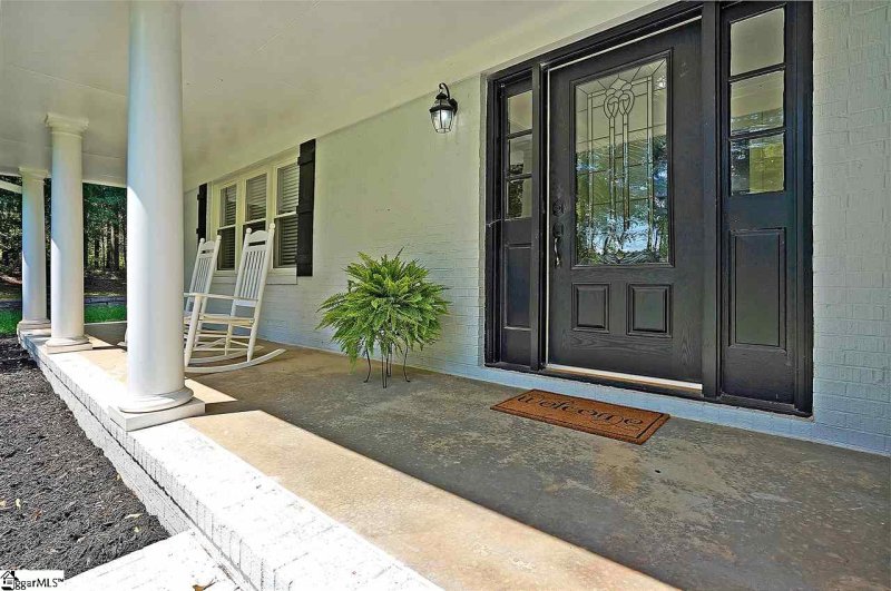 Property image 3 at 103 Bristol Court, Easley, SC 29642