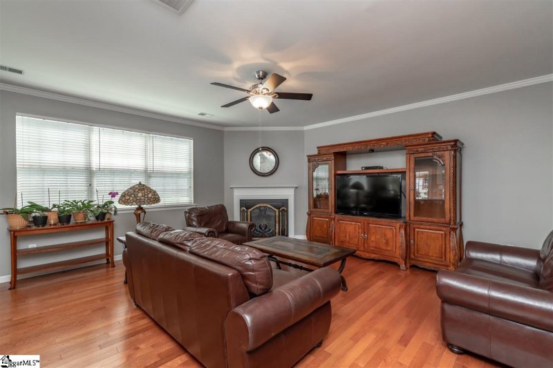 Property image 4 at 5 Placid Falls Court, Simpsonville, SC 29681