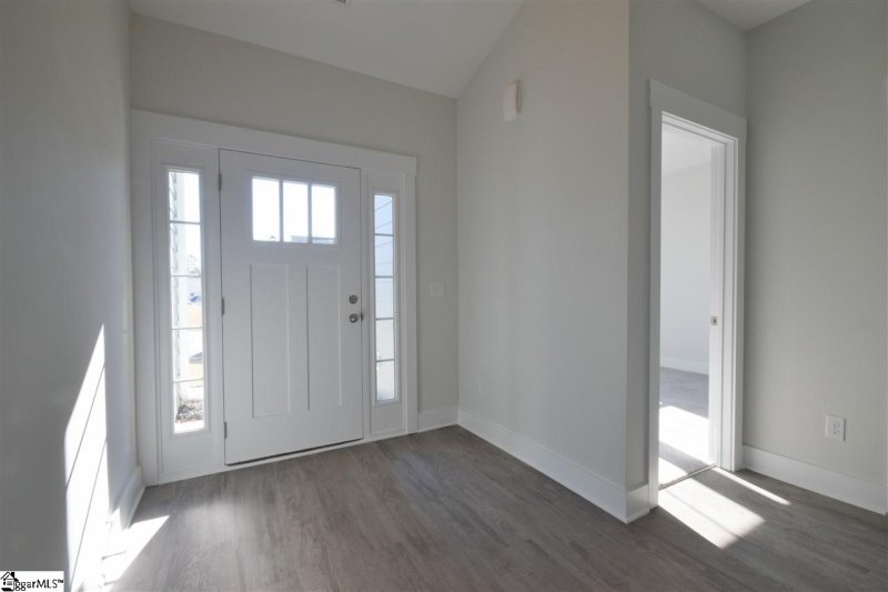 Property image 2 at 131 Quail Creek Drive, Greer, SC 29650