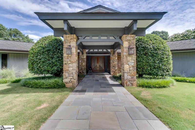 Property image 3 at 621 Pelham Road, Greenville, SC 29615