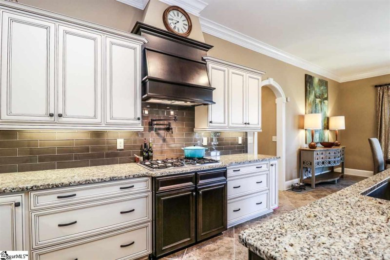 Property image 4 at 100 Shore Vista Lane, Greer, SC 29651