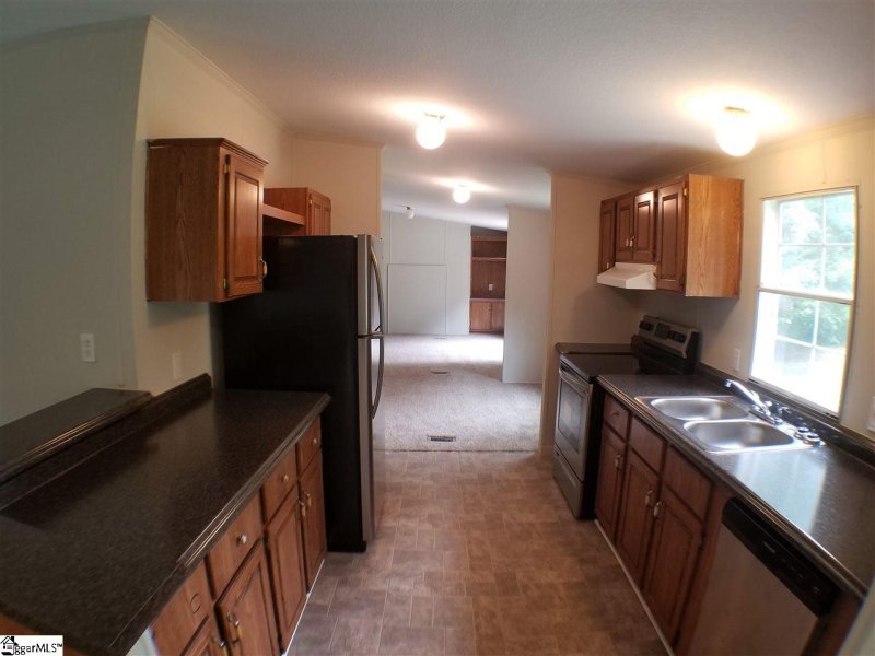 Property image 4 at 306 Hamilton Lane, Liberty, SC 29657