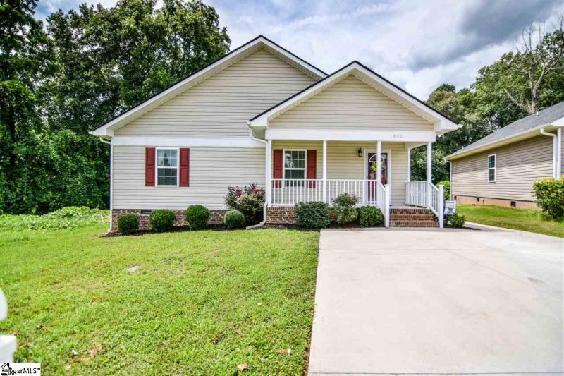 Property image 2 at 632 RUDDY CREEK Circle, Greer, SC 29651