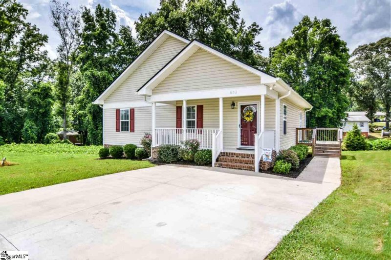 Property image 3 at 632 RUDDY CREEK Circle, Greer, SC 29651