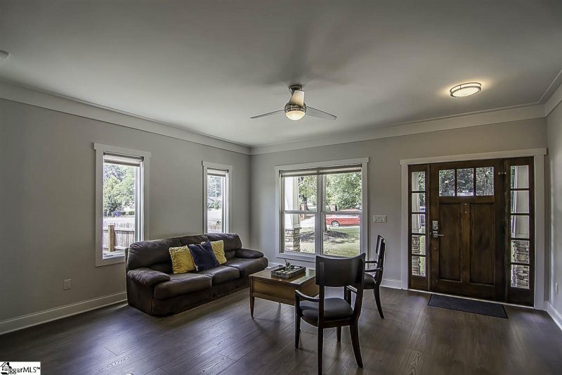 Property image 3 at 6 Broughton Drive, Greenville, SC 29609