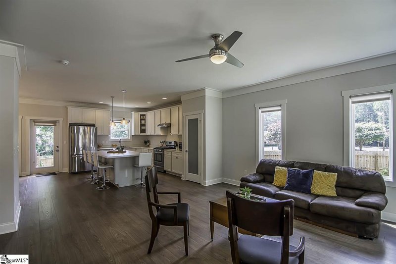 Property image 4 at 6 Broughton Drive, Greenville, SC 29609