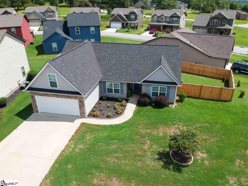 Property image 4 at 27 Horizon Drive, Simpsonville, SC 29681