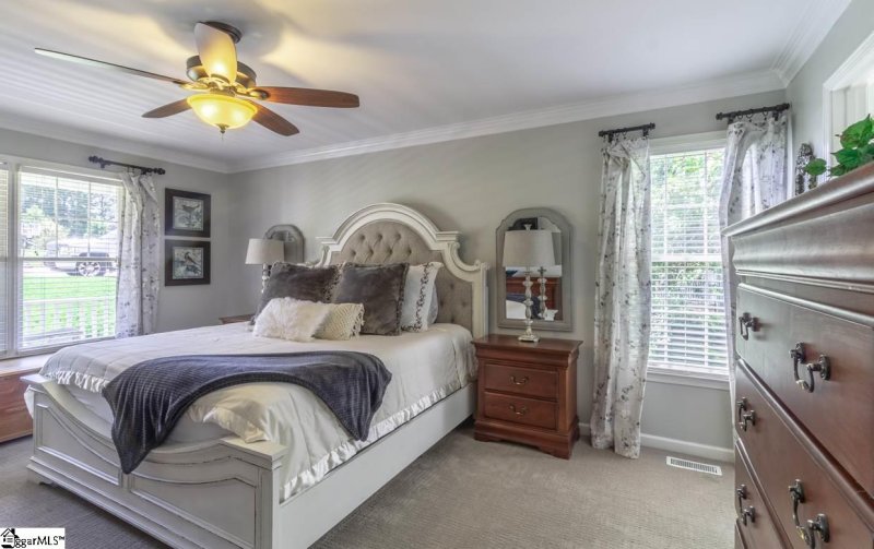 Property image 2 at 104 S Clearstone Court, Easley, SC 29642