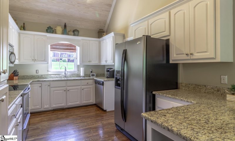 Property image 3 at 104 S Clearstone Court, Easley, SC 29642