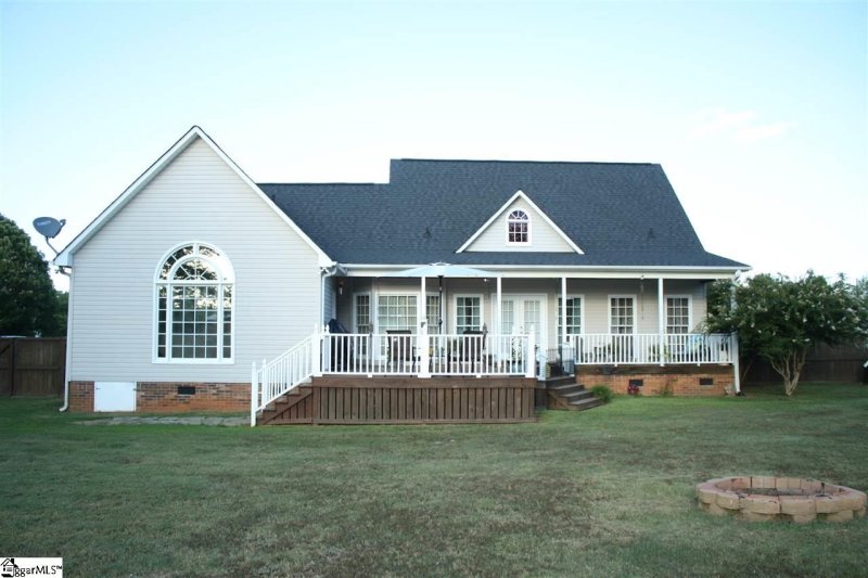 Property image 5 at 5 Legacy Farm Drive, Fountain Inn, SC 29644