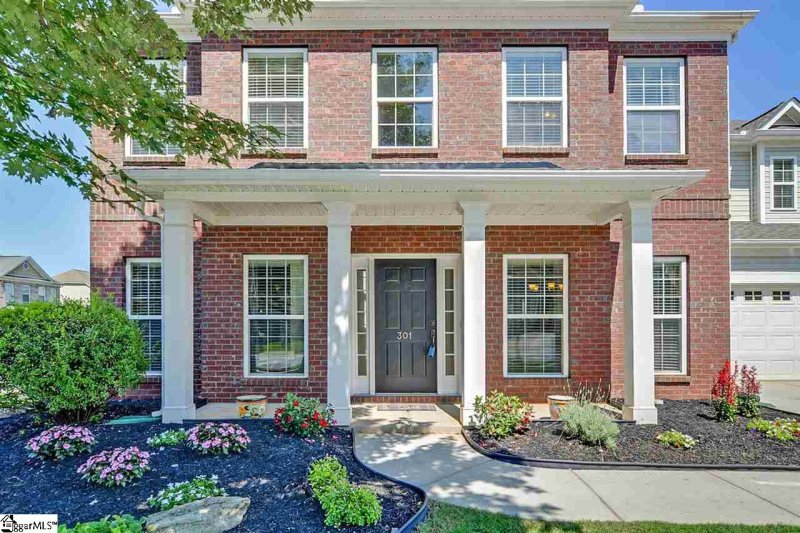 Property image 3 at 301 Abbey Gardens Lane, Simpsonville, SC 29681