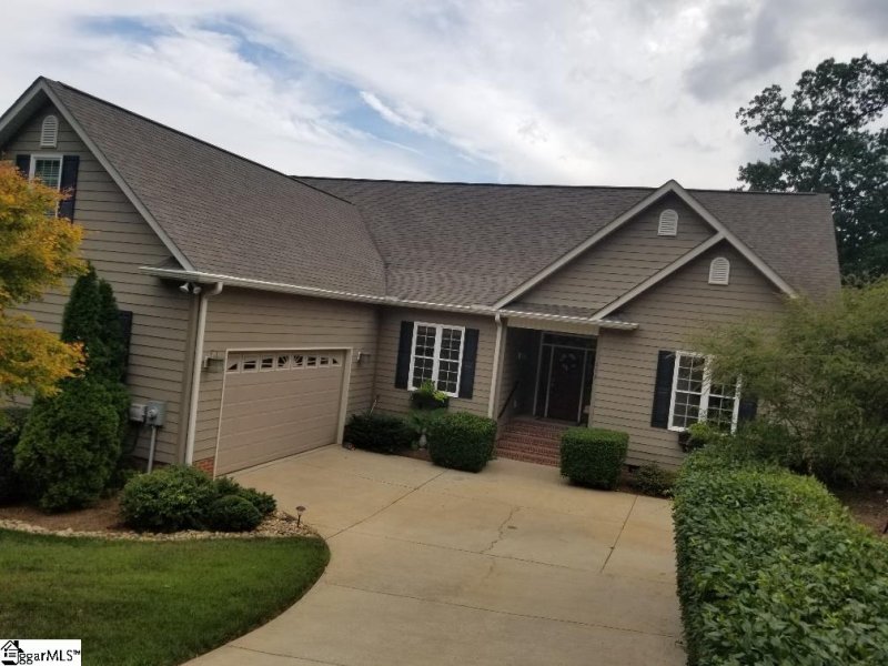 Property image 2 at 679 Forest Haven Court, Greenville, SC 29609