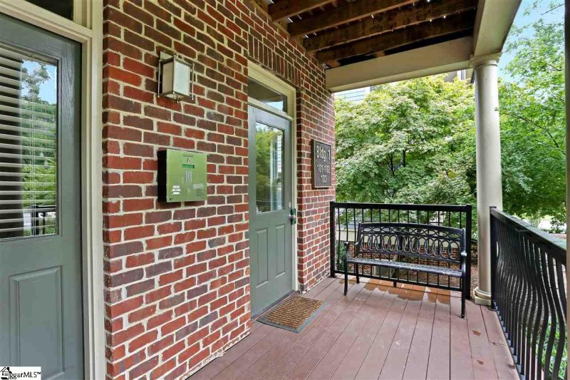 Property image 2 at 204 E Park Avenue, Greenville, SC 29601