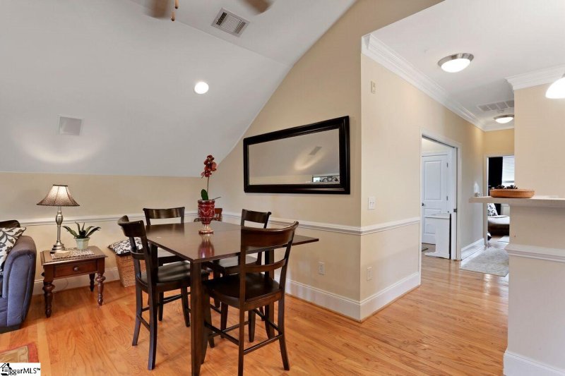 Property image 5 at 204 E Park Avenue, Greenville, SC 29601