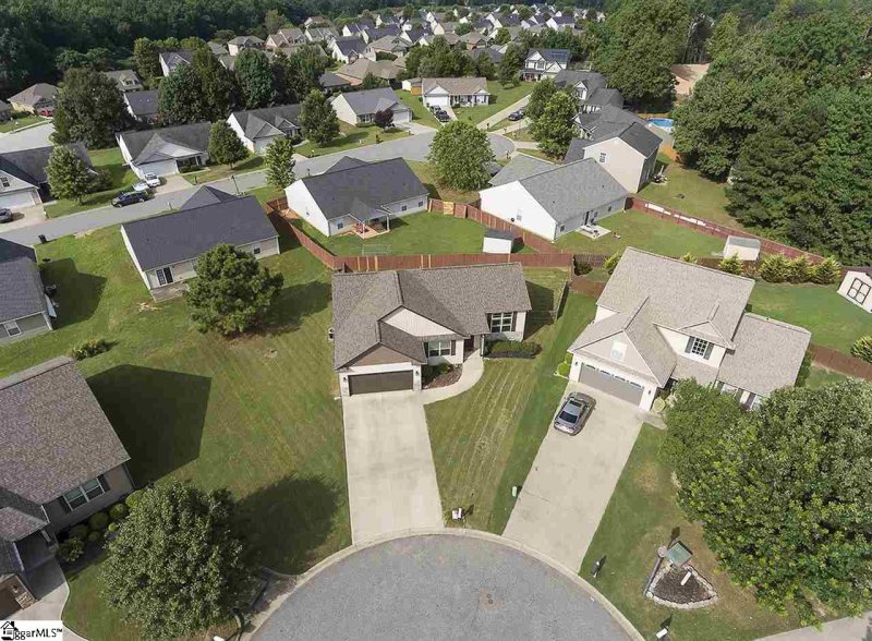 Property image 3 at 415 Kaitlin Mac Drive, Moore, SC 29369