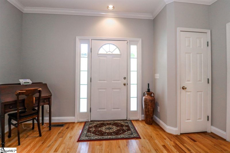 Property image 2 at 205 Atherton Way, Greer, SC 29650