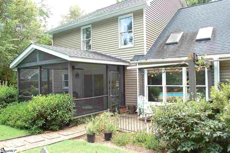 Property image 2 at 205 Lynchester Road, Greenville, SC 29615