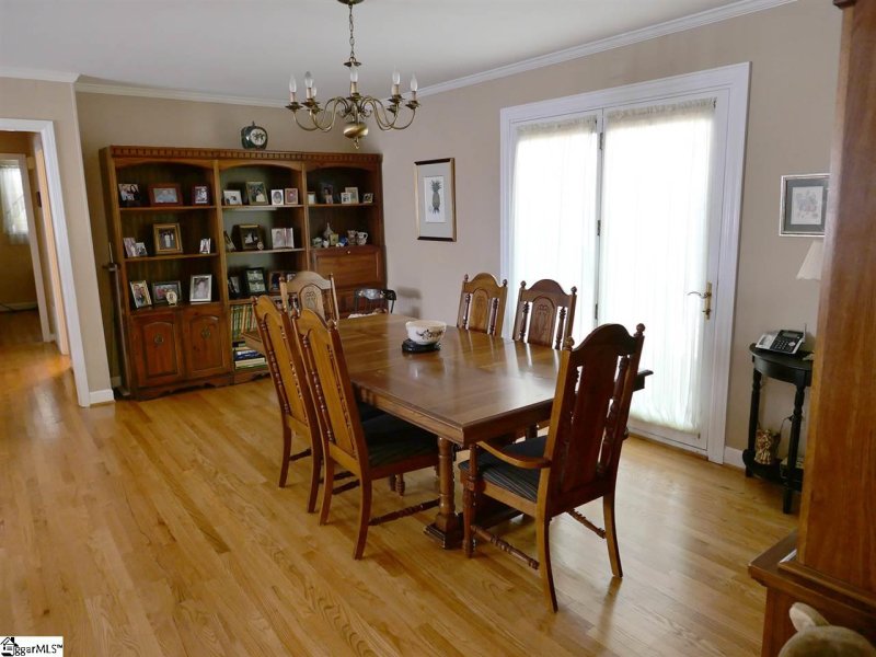 Property image 5 at 152 Woodridge Circle, Greenville, SC 29607