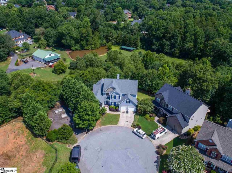 Property image 3 at 142 Carissa Court, Greer, SC 29650