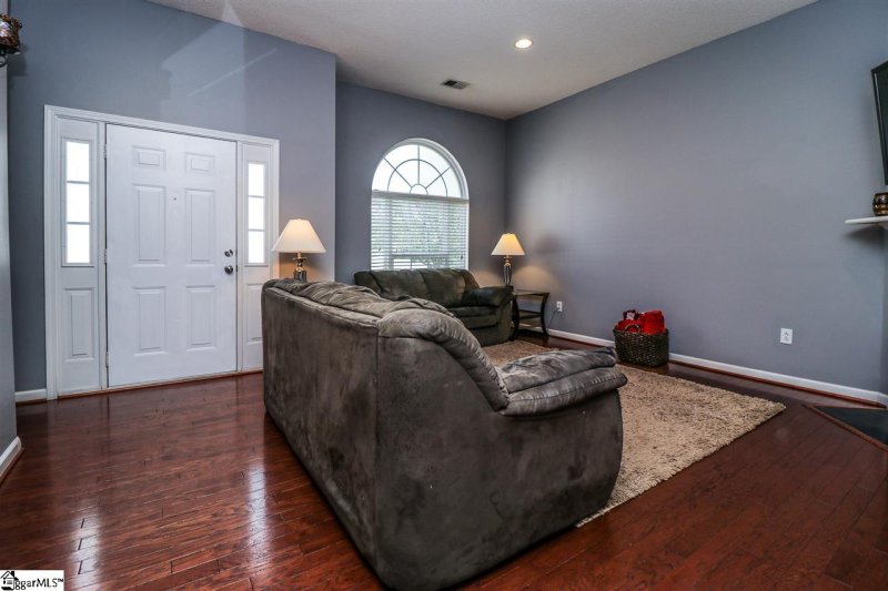 Property image 4 at 113 Ashby Cross Court, Greer, SC 29651