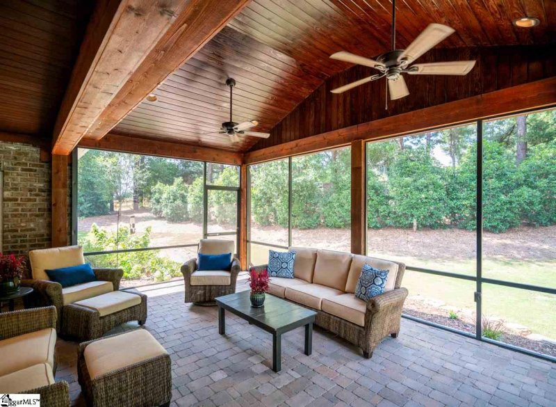 Property image 2 at 26 Riverbanks Court, Greer, SC 29651