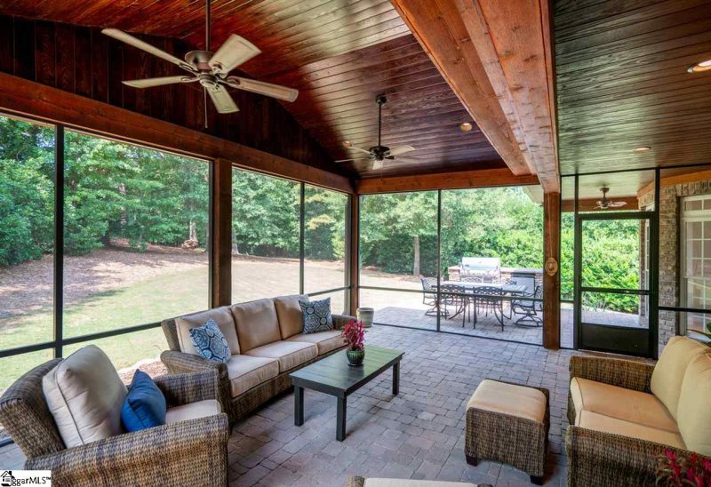 Property image 3 at 26 Riverbanks Court, Greer, SC 29651