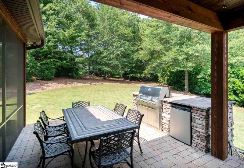 Property image 4 at 26 Riverbanks Court, Greer, SC 29651