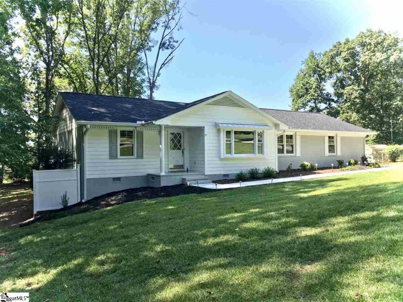 404 Little John Trail