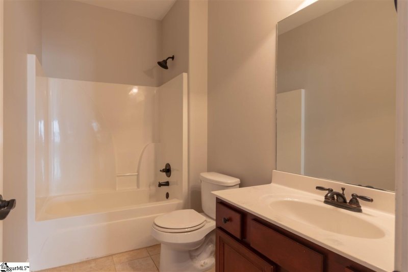 Property image 4 at 204 ABBEY GARDENS Lane, Simpsonville, SC 29681