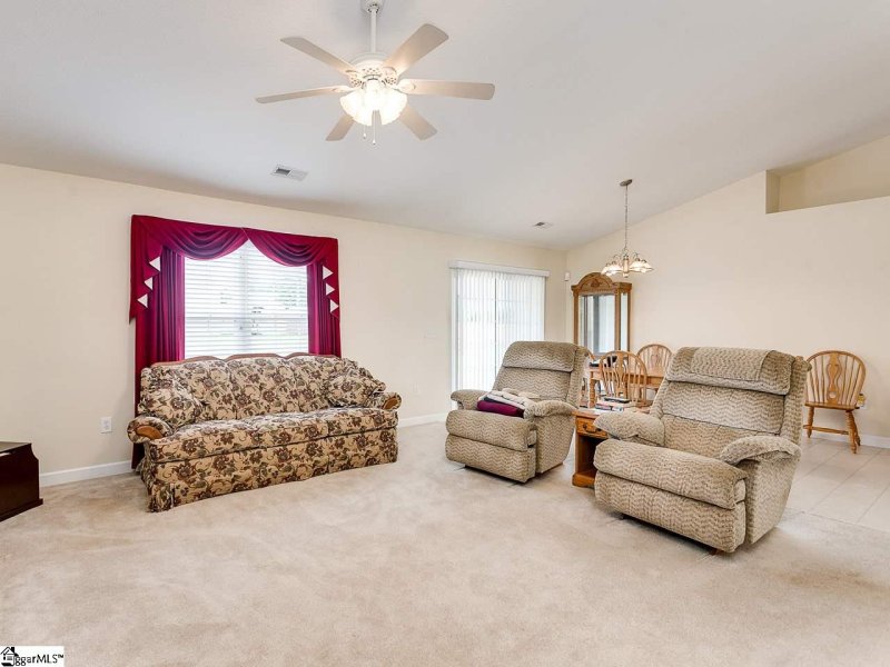 Property image 4 at 1 GRATIOT Lane, Greer, SC 29651-5071