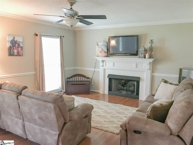 Property image 5 at 401 Hampton Road, Liberty, SC 29657