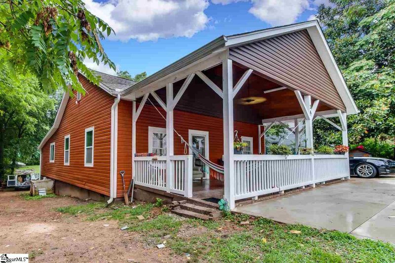 Property image 4 at 36 6th Street, Greenville, SC 29611-549