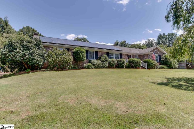 Property image 2 at 20 Valerie Drive, Greenville, SC 29615