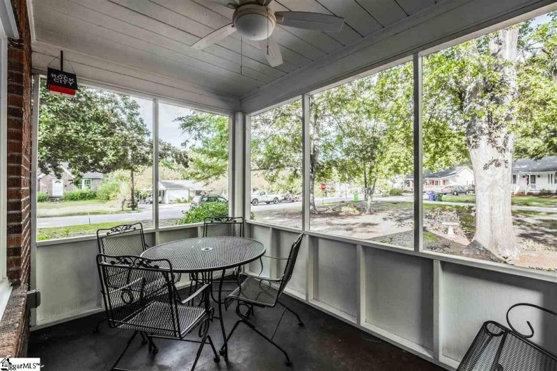 Property image 4 at 5 Wiuka Avenue, Greenville, SC 29607