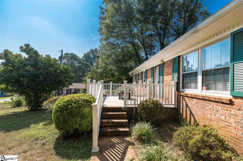 Property image 4 at 5003 Willow Drive, Boiling Springs, SC 29316