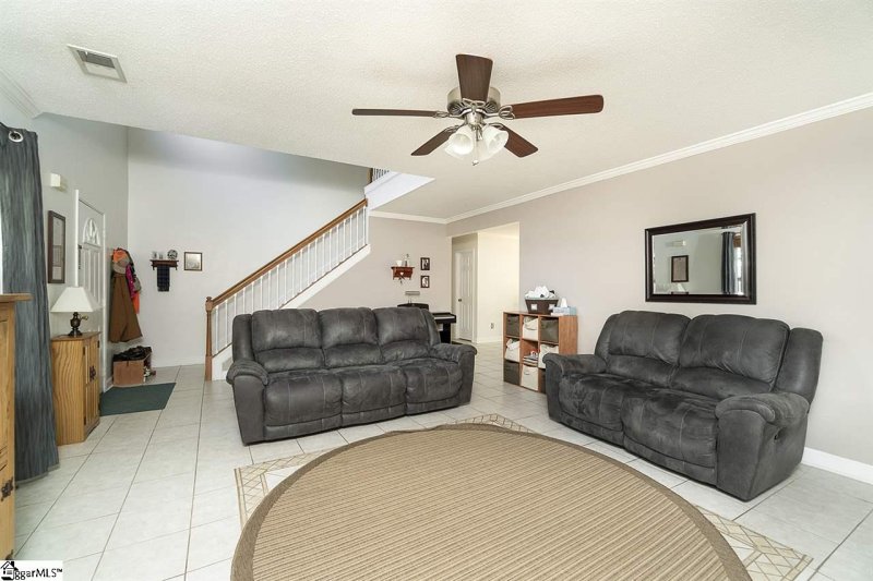 Property image 3 at 704 Hayden Court, Taylors, SC 29687