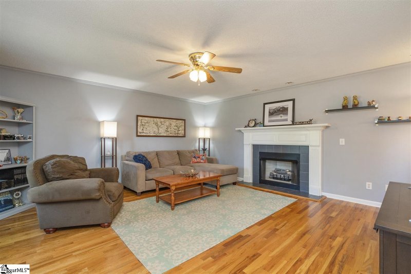 Property image 2 at 131 Powder Springs Road, Duncan, SC 29334