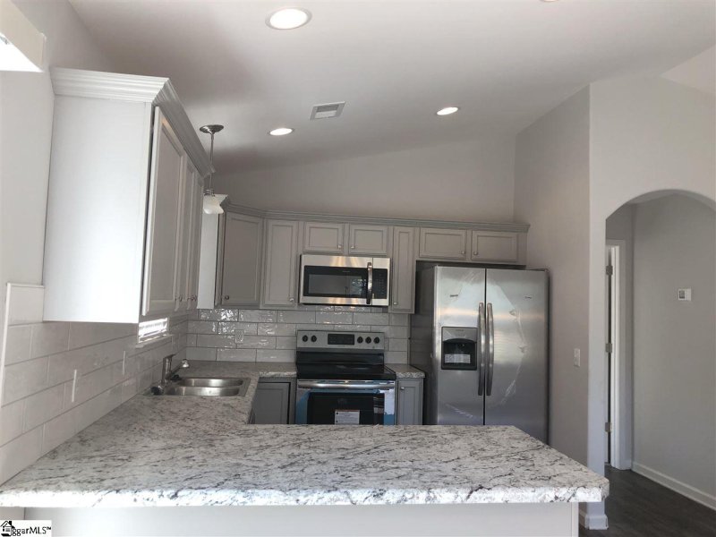 Property image 5 at 220 Everard Lane, Greer, SC 29650