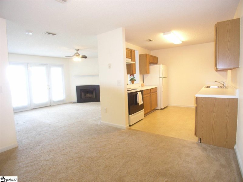 Property image 2 at 604 Pelham Square Way, Greer, SC 29650