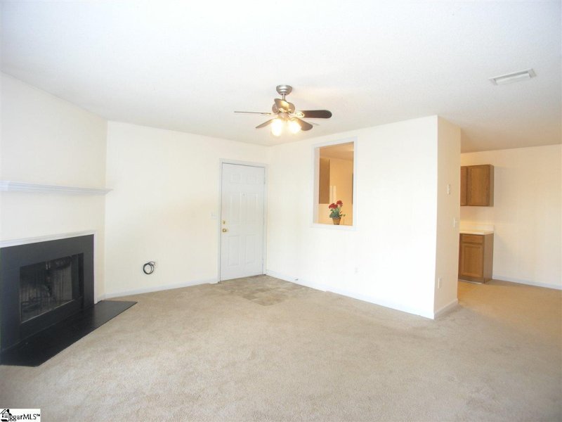 Property image 4 at 604 Pelham Square Way, Greer, SC 29650