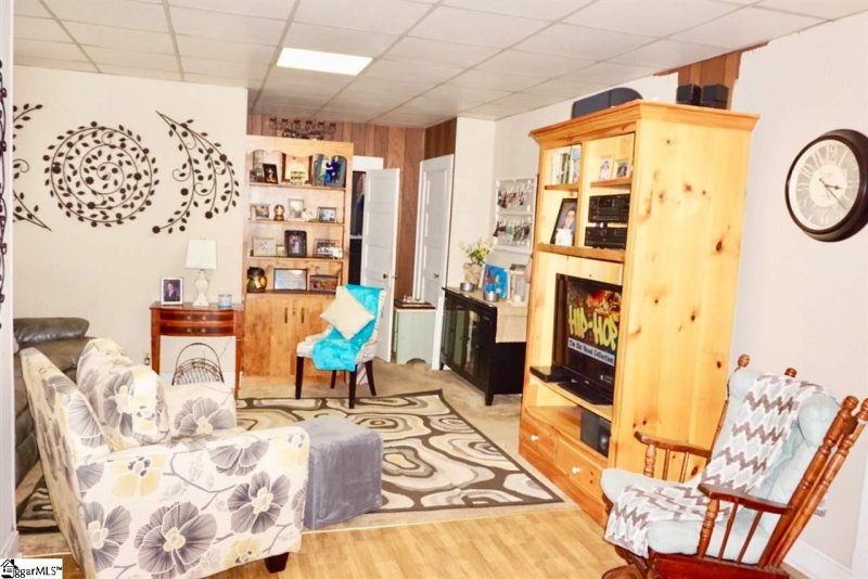 Property image 4 at 1930 Fond Hart Street, Greer, SC 29651-6158