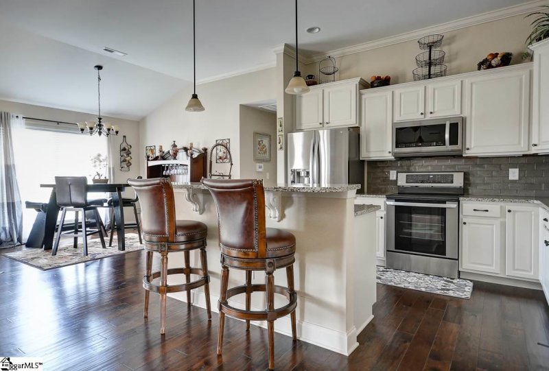 Property image 2 at 610 E Dateria Way, Inman, SC 29349