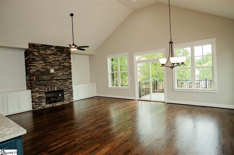 Property image 2 at 101 Nakkol Drive, Simpsonville, SC 29680